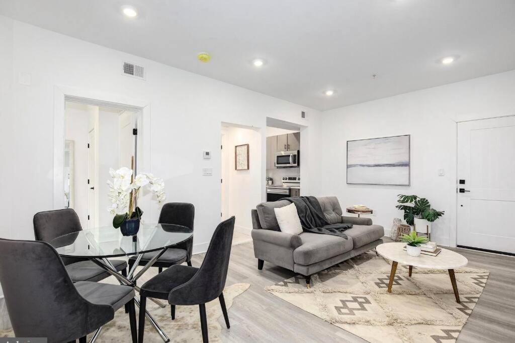 Amazing Capital Hill Apt , Step Away Gym, Shopping ワシントン エクステリア 写真